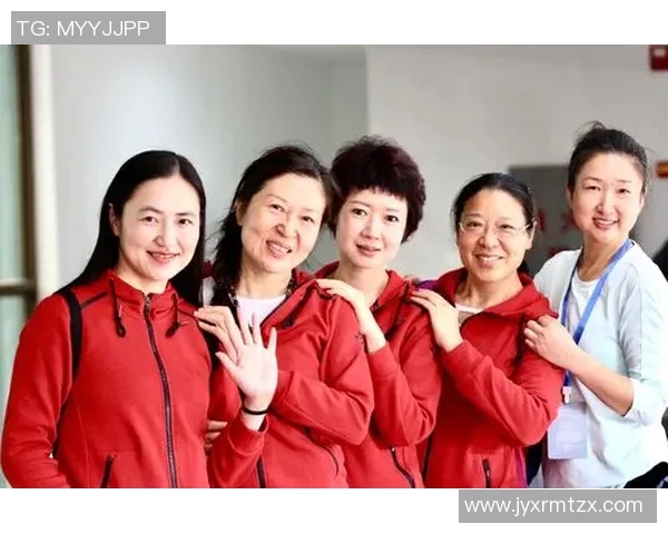 南京网球队在冠军赛中的团队协作展现出色值得赞赏的表现与启示